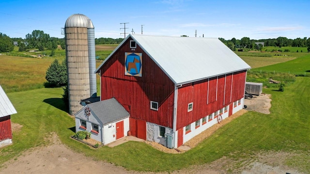 W444 Carlson Ln, Oconto Falls, WI 54154 - view of barn featuring driveway and a lawn