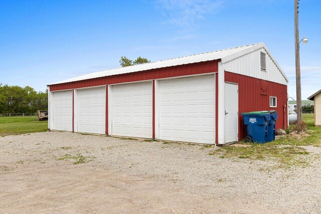 W444 Carlson Ln, Oconto Falls, WI 54154 - view of detached garage