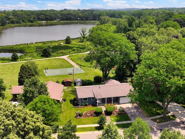 1511 Middleton St, Middleton, WI 53562 - aerial view of property and surrounding area featuring a nearby body of water