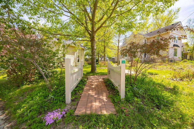 103 E Rollin St, Edgerton, WI 53534 - view of property's community with fence