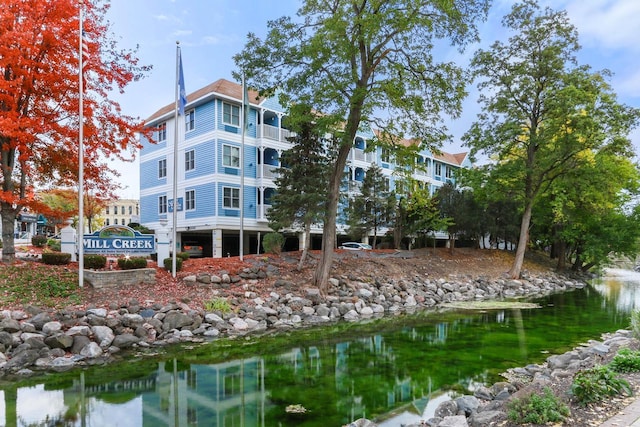 123 Center St Unit 301, Lake Geneva, WI 53147 - view of property with a water view