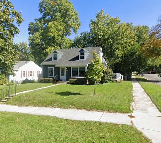 201 N Hillside Ter, Madison, WI 53705 - cape cod house with a front lawn