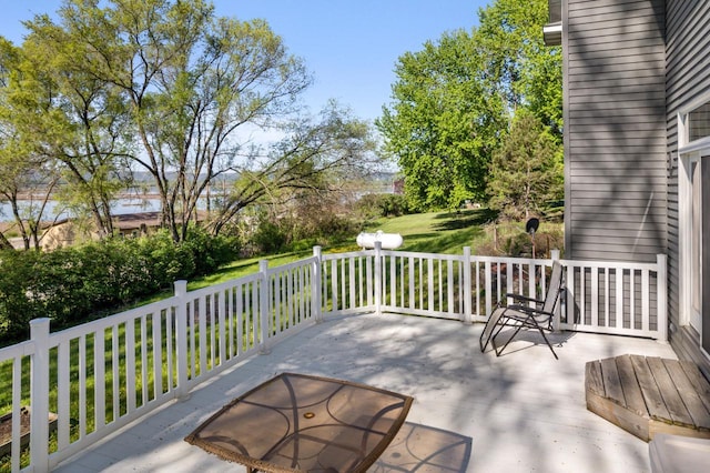 W157 Thomas Rd, Fountain City, WI 54629 - view of patio / terrace
