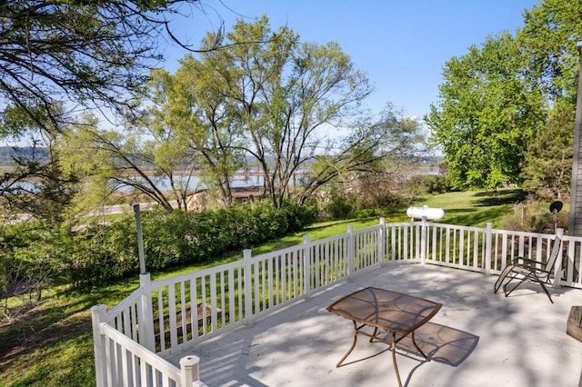 W157 Thomas Rd, Fountain City, WI 54629 - view of wooden deck