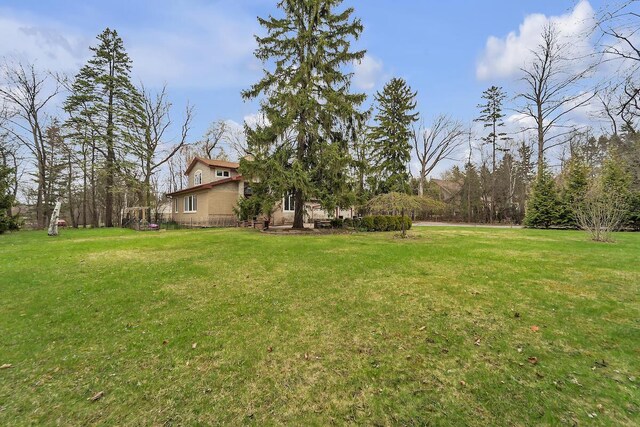 8408 N Lake Dr, Fox Point, WI 53217 - view of yard