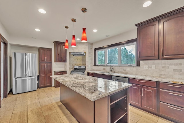 8408 N Lake Dr, Fox Point, WI 53217 - kitchen with backsplash, stainless steel appliances, recessed lighting, and a sink