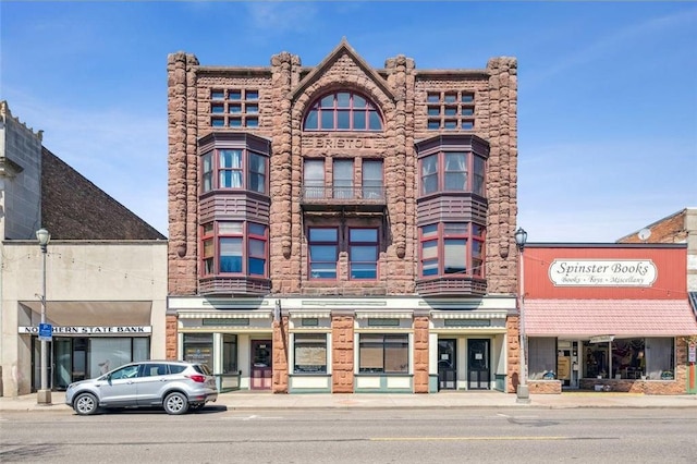 view of building exterior