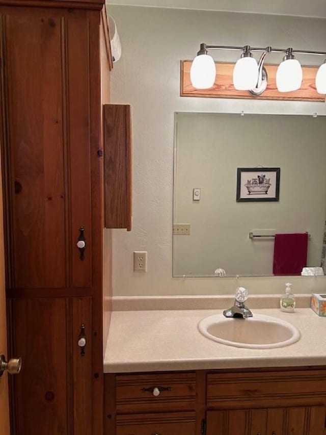W15560 Mckinley Ln, Athelstane, WI 54104 - bathroom featuring vanity