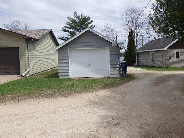 N2646 Rustic Cir, Clintonville, WI 54929 - detached garage with driveway