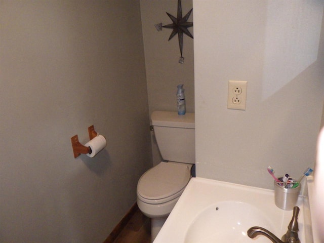 N2646 Rustic Cir, Clintonville, WI 54929 - half bathroom featuring toilet