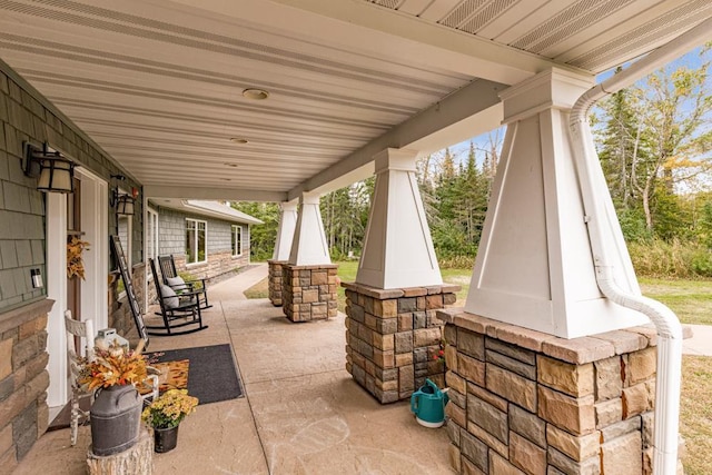 4527 E Marquardt Rd, Superior, WI 54880 - view of patio / terrace with covered porch