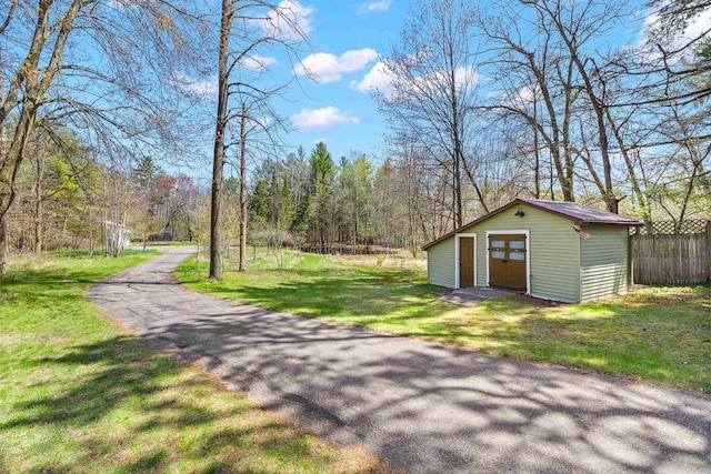 175 Old Wausau Rd, Stevens Point, WI 54481 - view of asphalt driveway