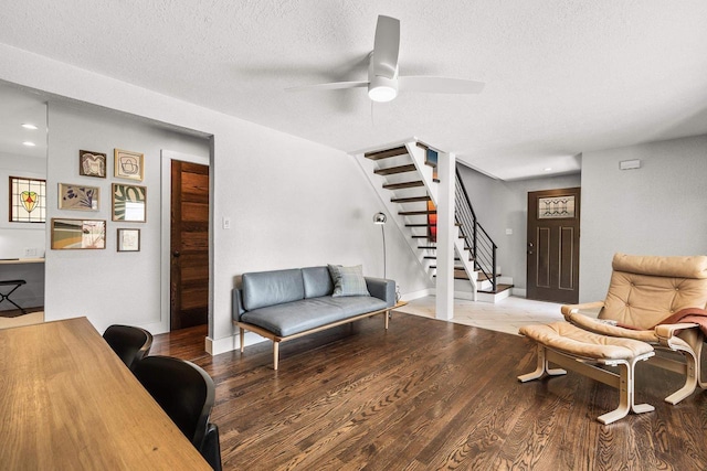 175 Old Wausau Rd, Stevens Point, WI 54481 - living area with stairway, a ceiling fan, wood finished floors, recessed lighting, and baseboards
