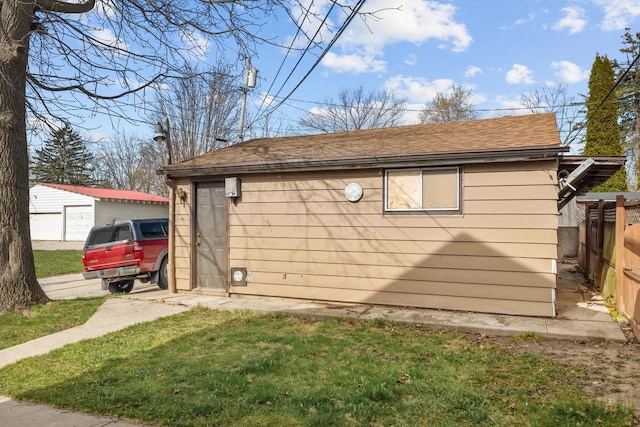 1214 S 17th St, Sheboygan, WI 53081 - view of outdoor structure featuring an outdoor structure
