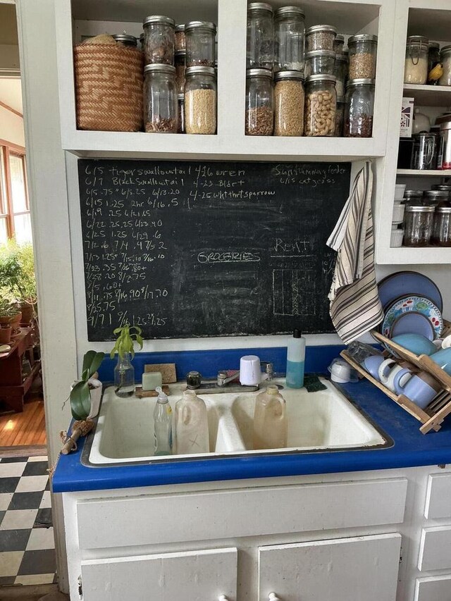 W59N367 Hilbert Ave, Cedarburg, WI 53012 - pantry featuring a sink