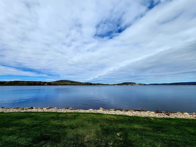 W11055 Eagle Dr, Lodi, WI 53555 - water view