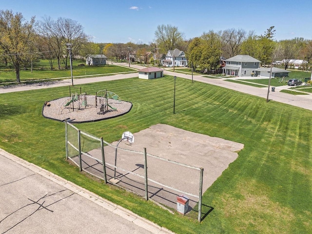 332 La Valle St, Reedsburg, WI 53959 - view of yard featuring a residential view