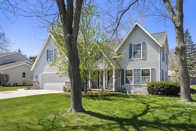 37 Pheasant Ct, Appleton, WI 54915 - traditional-style house featuring driveway, a garage, and a front yard