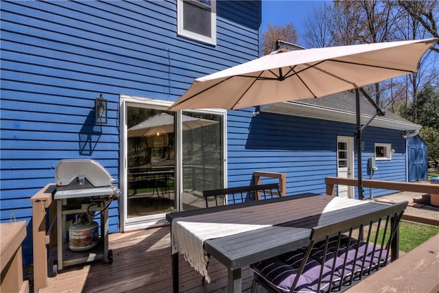 E1924 Kirk Ct, Eau Claire, WI 54701 - deck with outdoor dining area and grilling area