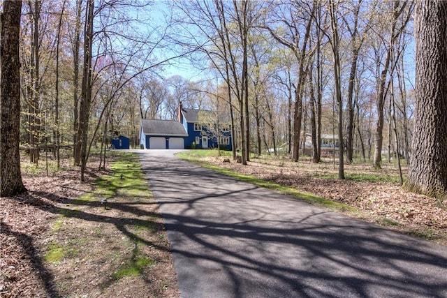 E1924 Kirk Ct, Eau Claire, WI 54701 - view of asphalt driveway