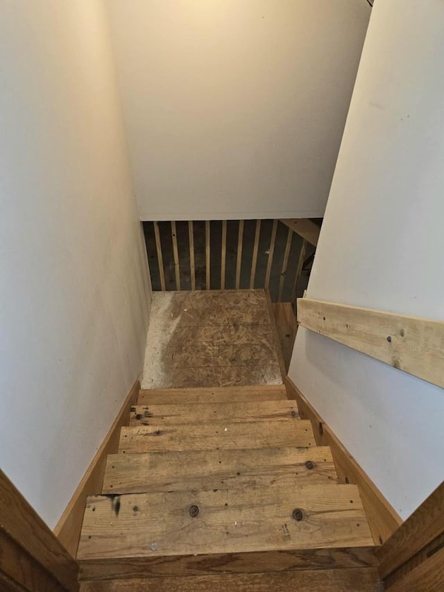 1983 US Highway 2, Florence, WI 54121 - view of staircase
