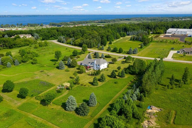 W4344 Carl Dr, Fond Du Lac, WI 54937 - bird's eye view of a nearby body of water