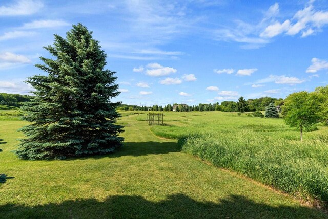W4344 Carl Dr, Fond Du Lac, WI 54937