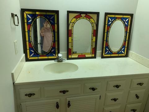 4 Red Cedar Trl, Madison, WI 53717 - bathroom featuring vanity