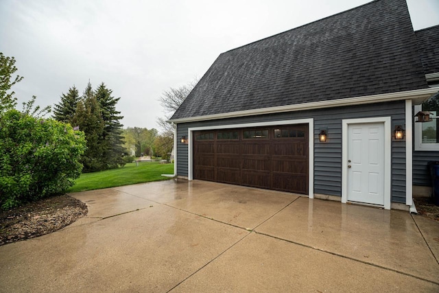 1753 Oneida Ct, Grafton, WI 53024 - view of detached garage