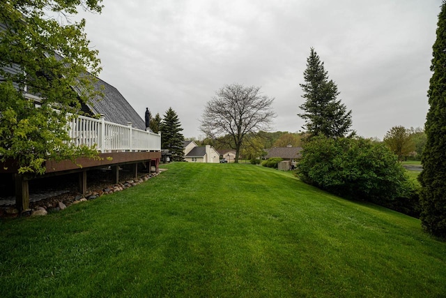 1753 Oneida Ct, Grafton, WI 53024 - view of grassy yard featuring a wooden deck