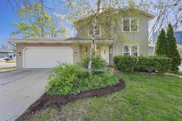 5719 Highland Way, Middleton, WI 53562 - traditional-style house featuring concrete driveway, an attached garage, and a front yard