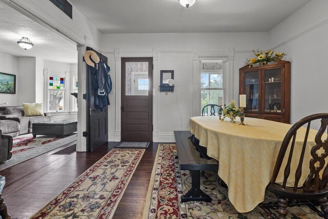 406 Haskins St, Lake Geneva, WI 53147
