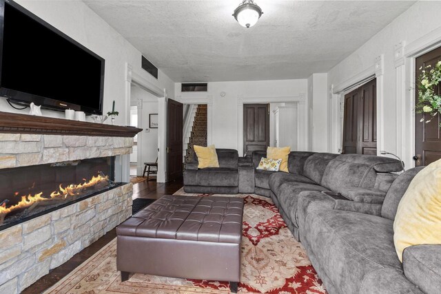 406 Haskins St, Lake Geneva, WI 53147