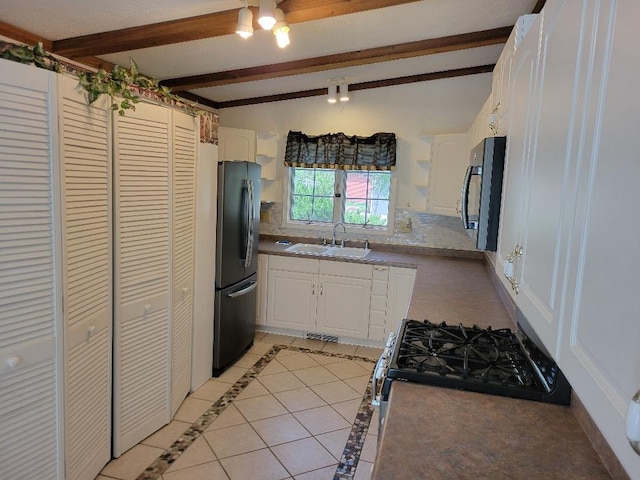 4201 Spruce St, Delavan, WI 53115