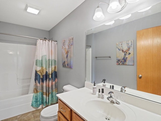 full bathroom featuring toilet, shower / tub combo with curtain, and vanity