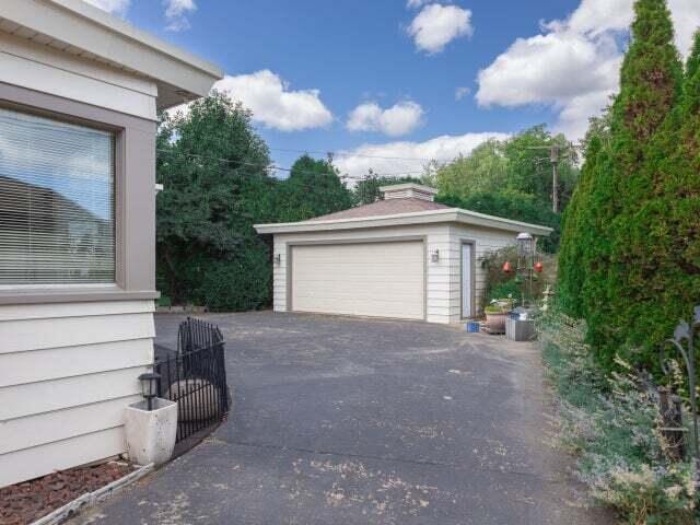7814 2nd Ave, Kenosha, WI 53143 - view of detached garage