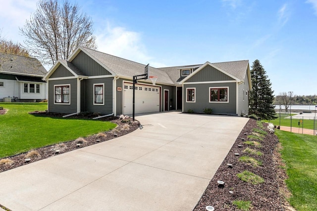 519 Park Ave, Little Chute, WI 54140 - craftsman-style home with driveway, a garage, and board and batten siding