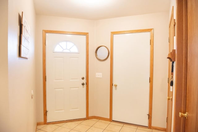 624 Westwynd Ct, Mazomanie, WI 53560 - entrance foyer with light tile patterned floors and baseboards