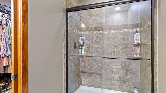 129 Grey Friar Ln, Eau Claire, WI 54701 - bathroom with a stall shower