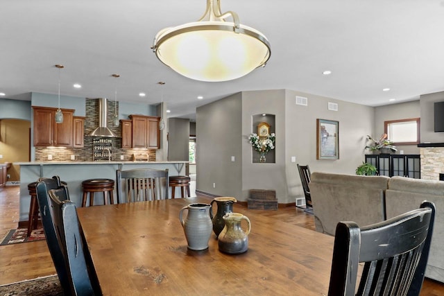 805 Mourning Dove Dr, Cottage Grove, WI 53527 - dining area featuring wood finished floors and recessed lighting