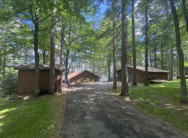 N11894 E Deer Lake Rd, Tomahawk, WI 54487 - view of asphalt driveway