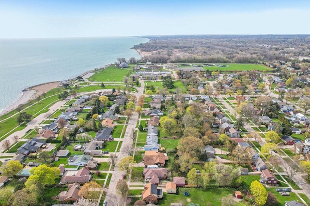 7700 3rd Ave, Kenosha, WI 53143 - aerial view of property's location featuring a nearby body of water and nearby suburban area