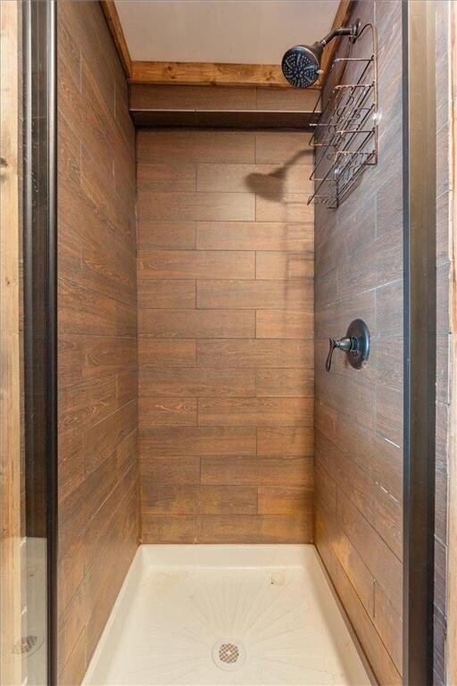 744 50th Ave, Clear Lake, WI 54005 - bathroom featuring a stall shower
