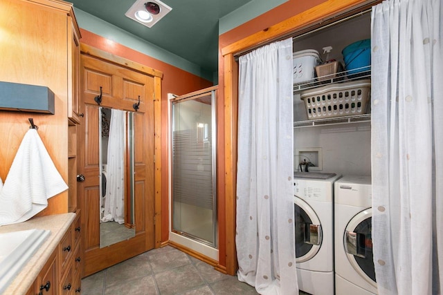 W3161 Julianna Ct, Chilton, WI 53014 - laundry area with washing machine and dryer and light tile patterned floors
