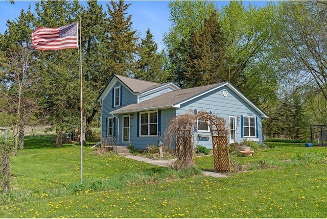 6300 Painter Rd, Mound, MN 55364 - view of front of house with a front yard