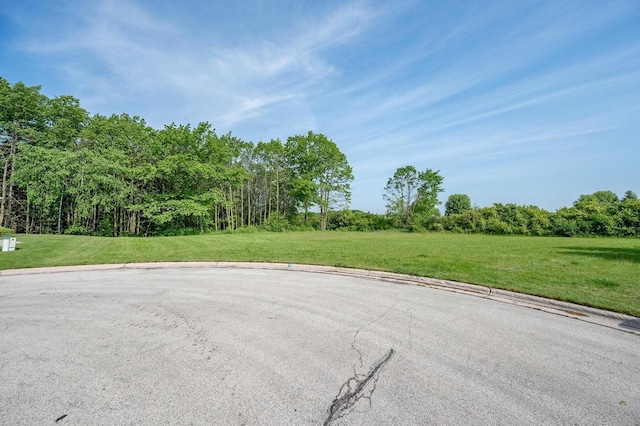 2969 Apple Ridge Ct, Green Bay, WI 54311