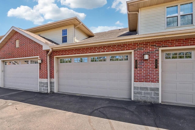 670 E Lake Ave Unit 202, Wisconsin Dells, WI 53940 - view of garage