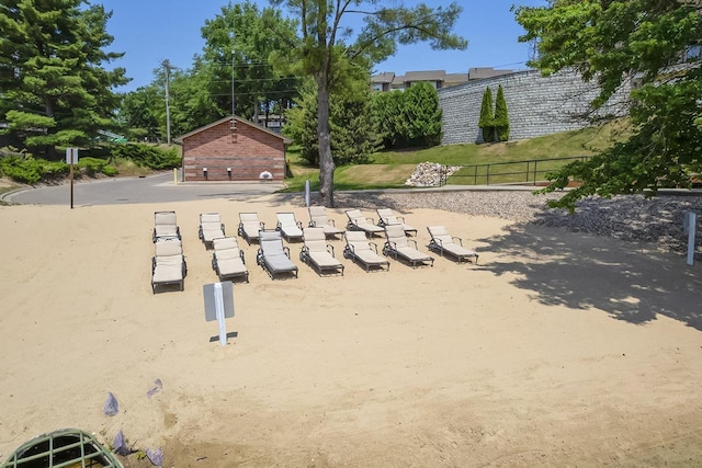 670 E Lake Ave Unit 202, Wisconsin Dells, WI 53940 - view of property's community with fence