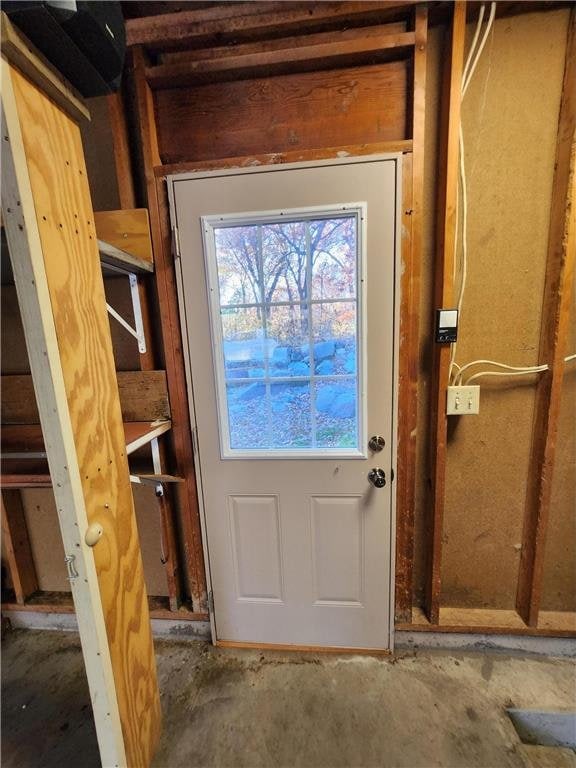1451 90th Ave, Amery, WI 54001 - view of doorway