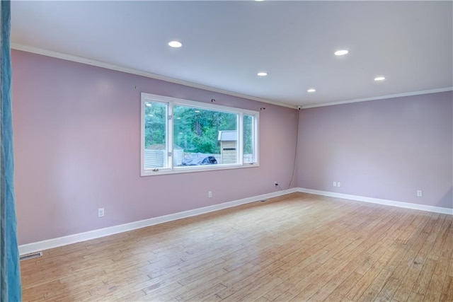 19333 59th Ave, Chippewa Falls, WI 54729 - unfurnished room featuring ornamental molding, light wood-type flooring, baseboards, and recessed lighting